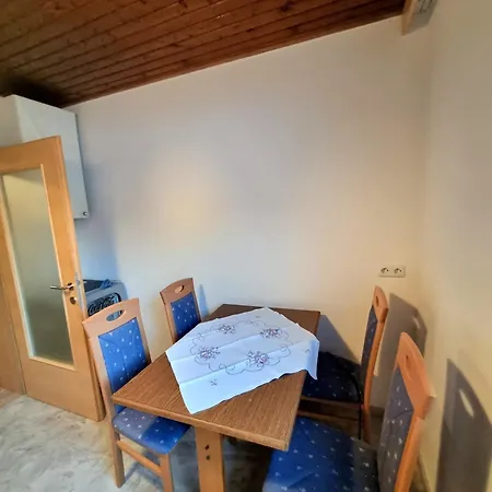 Apartment Fewo Gina Stall